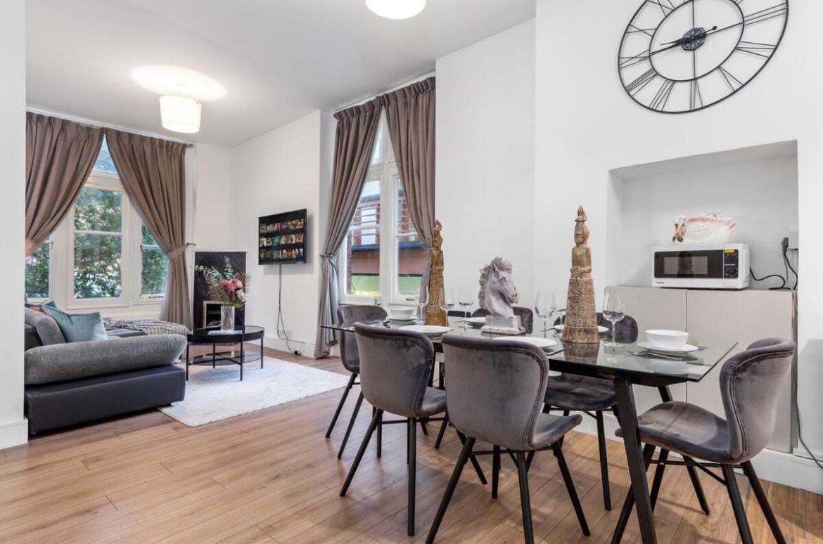 לונדון Majestic 2-Bedroom Flat In Knightsbridge-Hyde Park Kb70 מראה חיצוני תמונה
